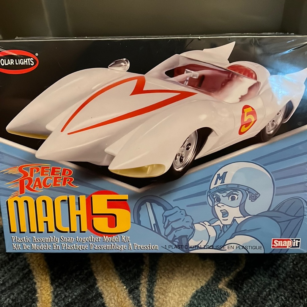 Speed Racer Mach 5 Race Car Retro 1/25 Scale Snap-It 54 Piece Skill 2 Model Kit